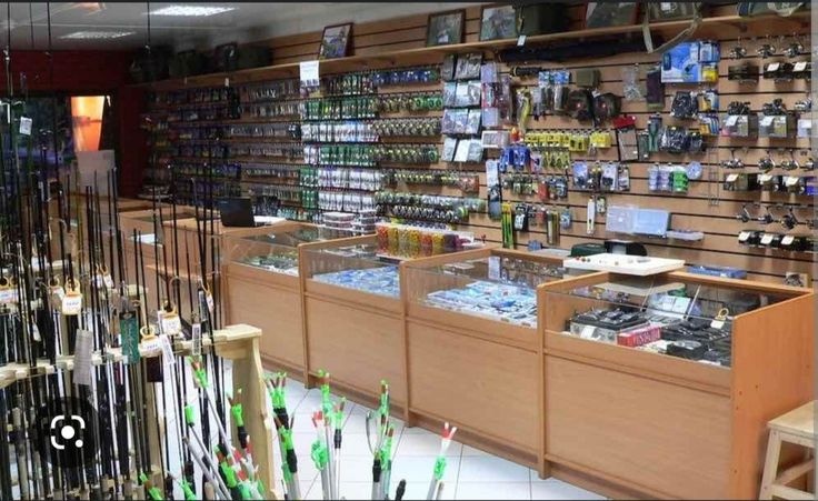 Магазин рыболовных снастей в центре Витебска